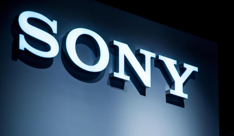 Sony F8331 LOGO