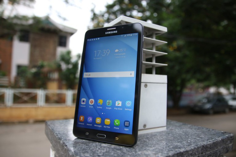 Samsung Galaxy J Max review: The one that should’ve exploded