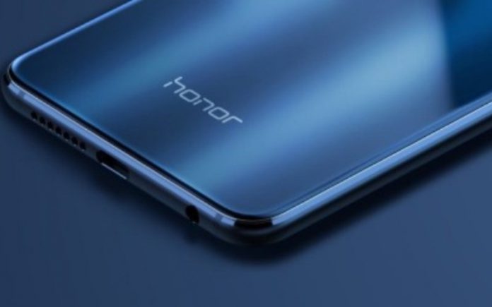 Huawei Honor Note 10 "title =" Huawei Honor Note 10 "/> </div>
<p> Huawei Honor's online brand is expected to soon launch a new flagship device in China, dubbed the 10th grade. rumors must be believed, the smartphone will take the Samsung Galaxy Note 9. While no release date has yet been confirmed, the flagship phablette of Honor has been listed on JD.com, this which suggests that its launch could be imminent Note 8, which was published in 2016. The so-called specifications of the phablet were also revealed short of a new leak. </p>
<h2> Honor Note 10: Listed online by JD in China </h2>
<p><img decoding=