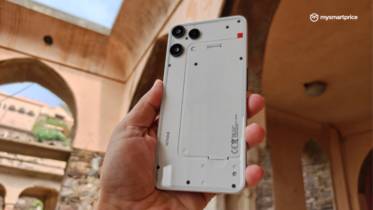 Nothing Phone 3a Lite's appearance