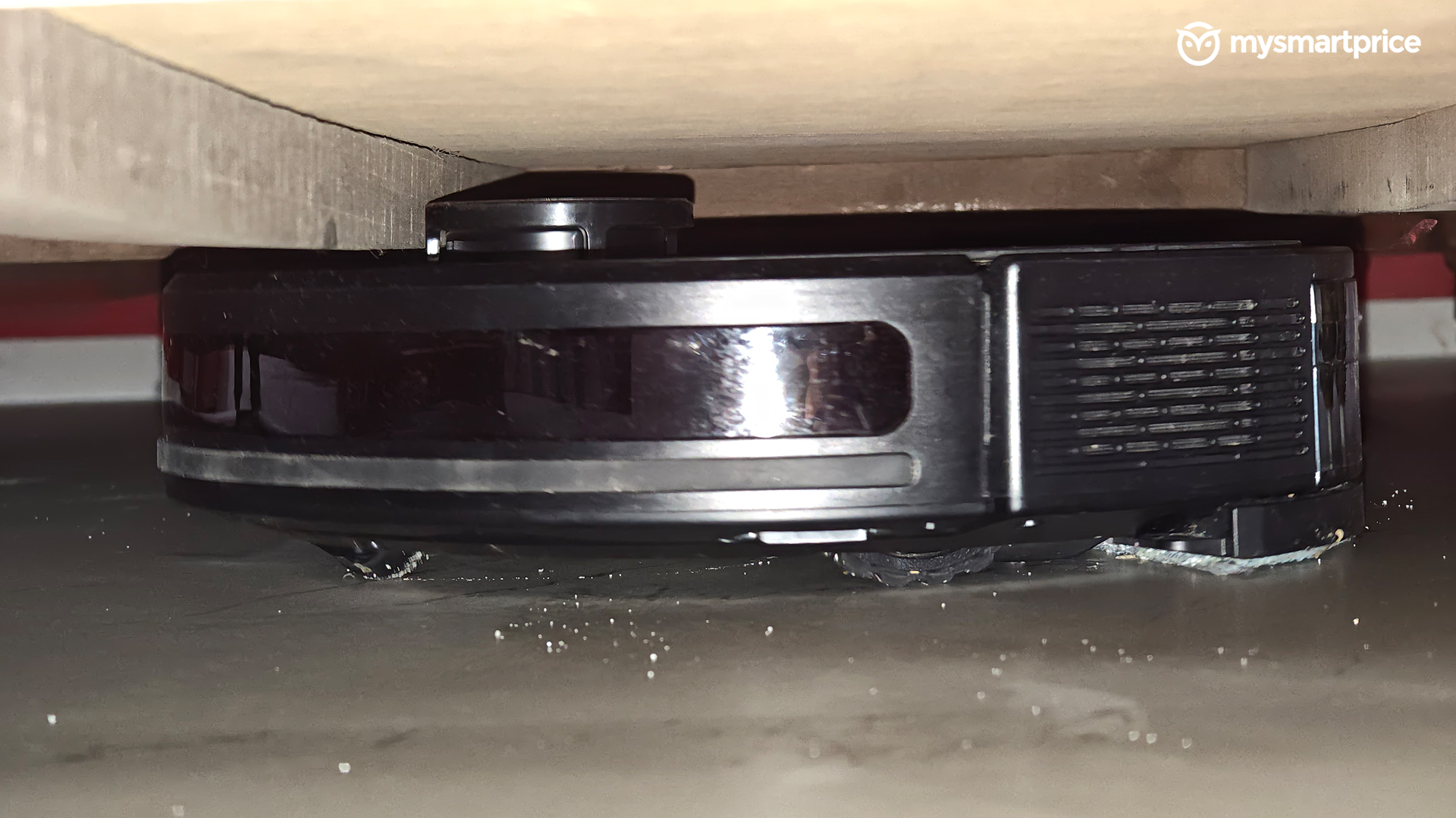Laseron Q10 stuck inside a bed